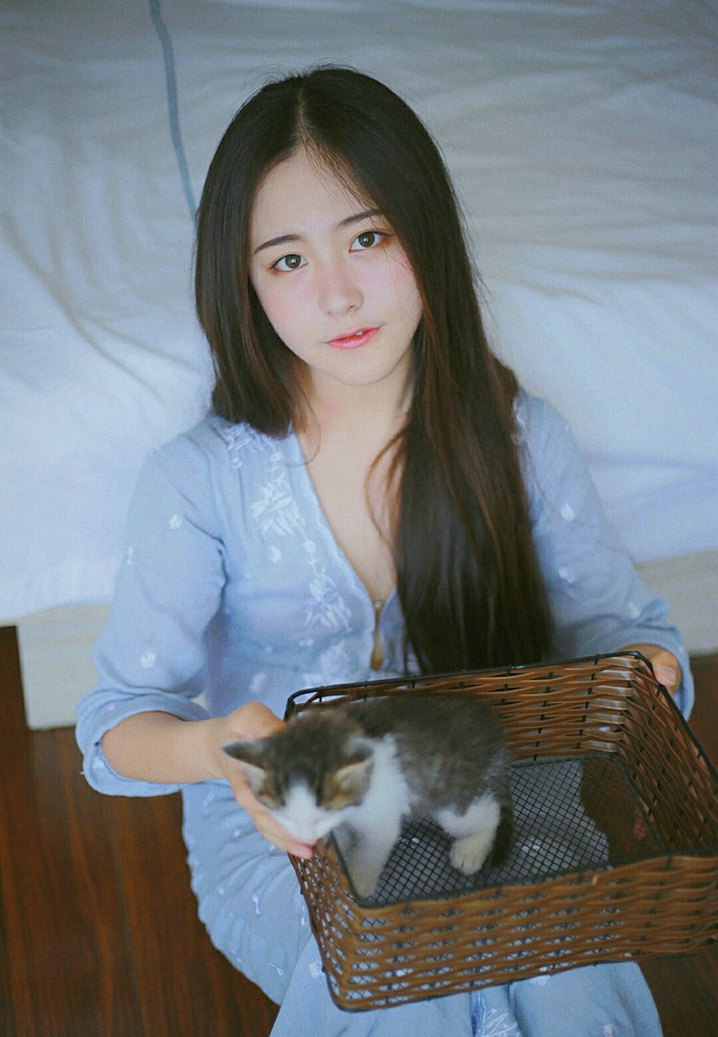 清纯娇嫩女孩清新可爱靓丽写真