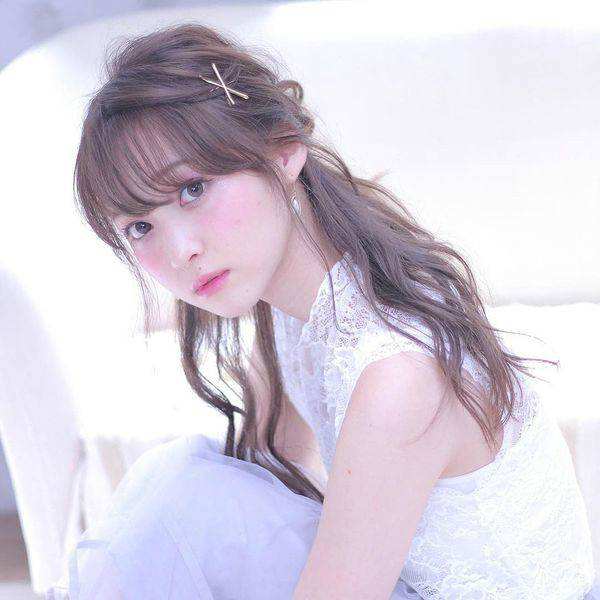 日本医学院清纯校花晒美照变网红