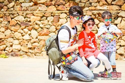 吴尊帅气写真图片