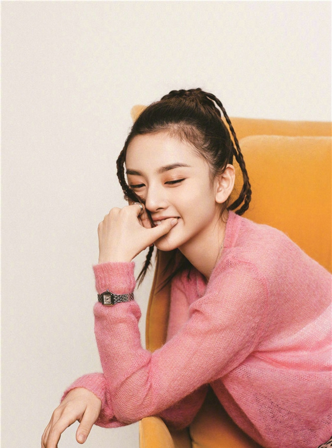 宋祖儿最新封面大片好一个清秀佳人