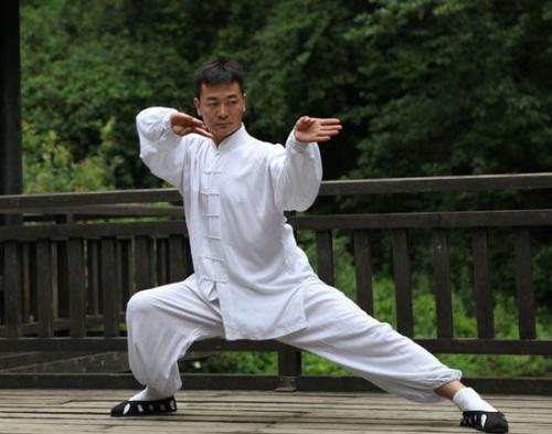 硬汉吴樾日常高清写真