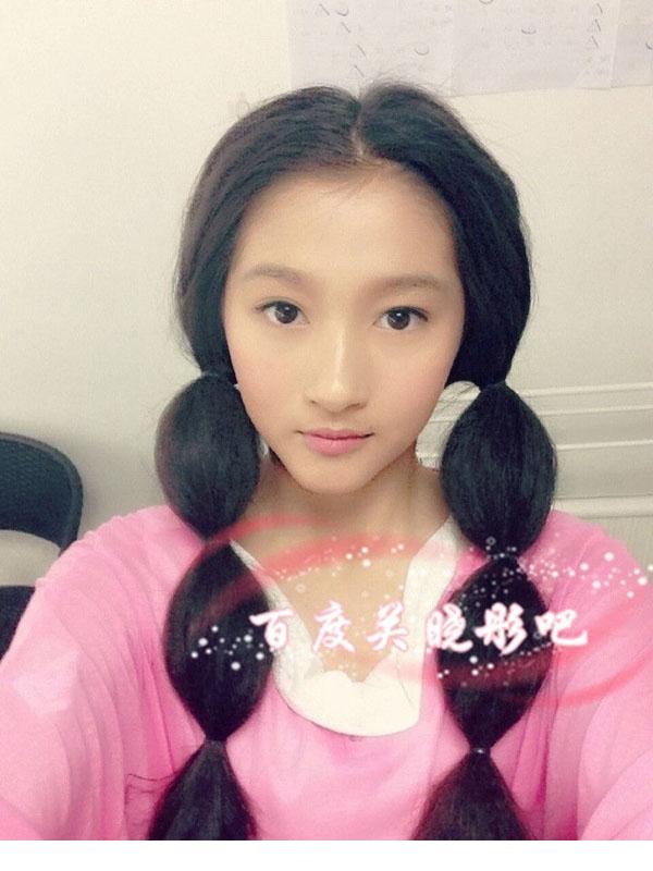 关晓彤不一样的写真大片上线