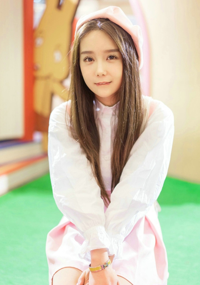 阳光清纯漂亮美少女写真