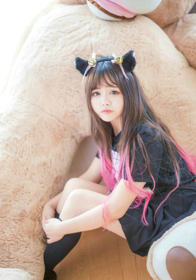 微胖猫耳朵女孩娇嫩清纯俏皮可爱写真