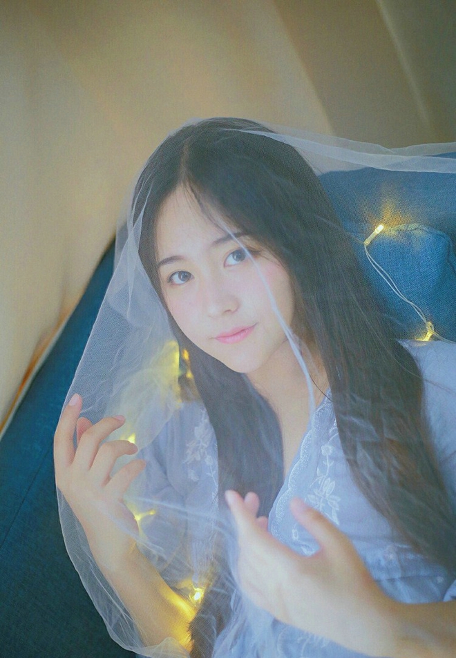 清纯娇嫩女孩清新可爱靓丽写真