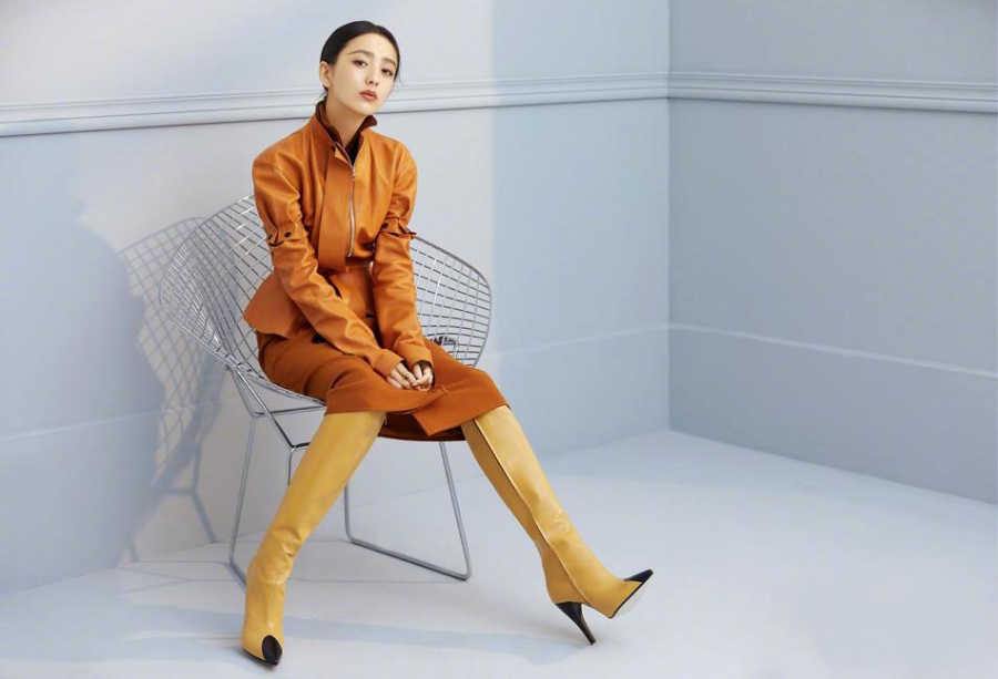 佟丽娅最新写真演绎率性利落新风格