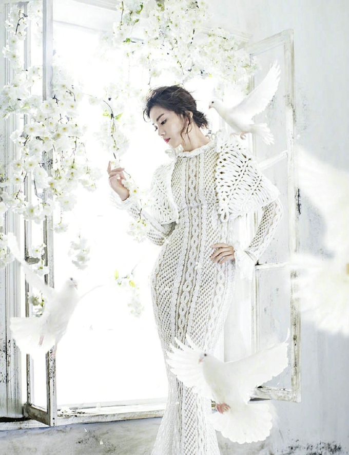 女星刘涛时尚总攻封面写真