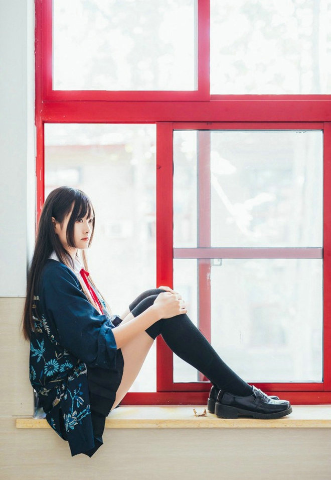 秀气迷人校园学生美眉