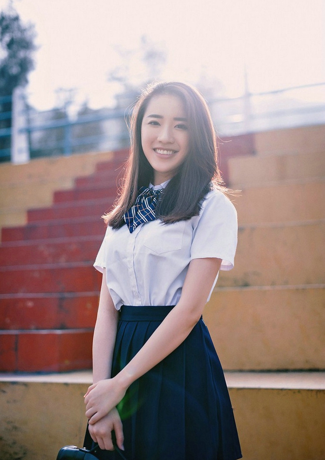 校园美女清新甜美唯美写真