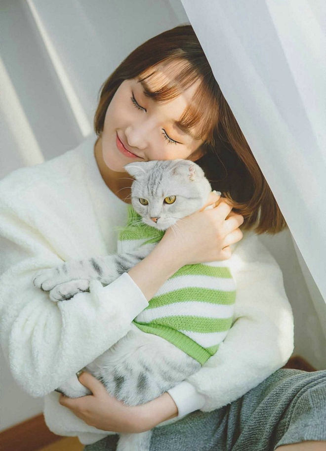 可爱小喵小姐唯美清新室内俏皮唯美写真