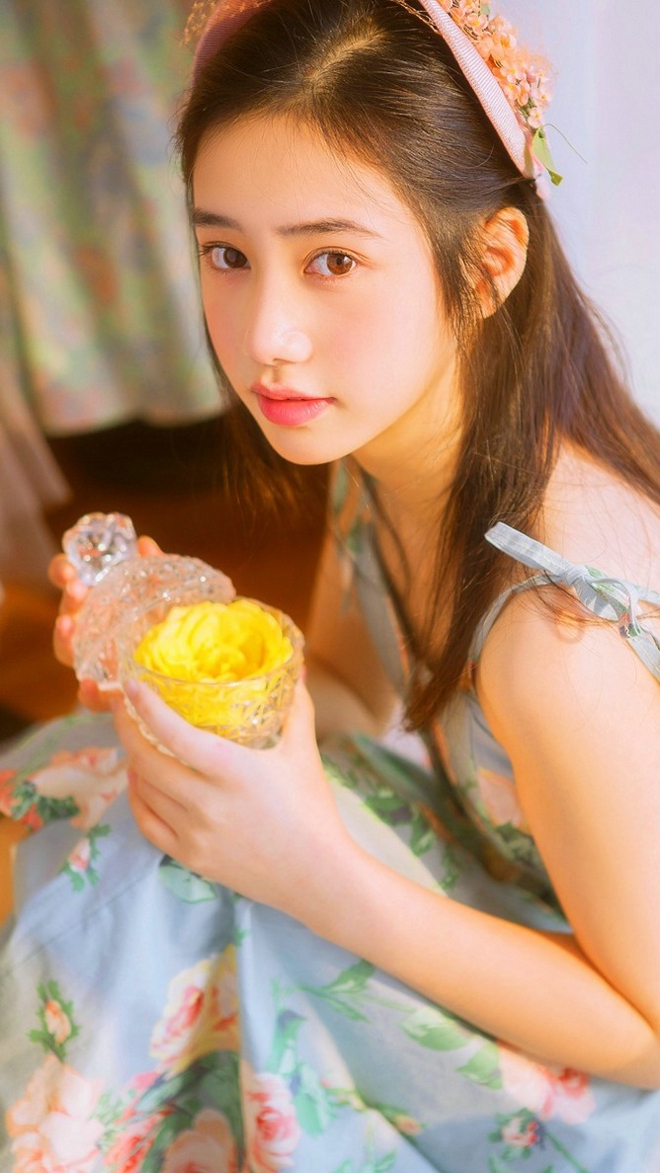 超漂亮清纯美女校花室外清新阳光无圣光套图