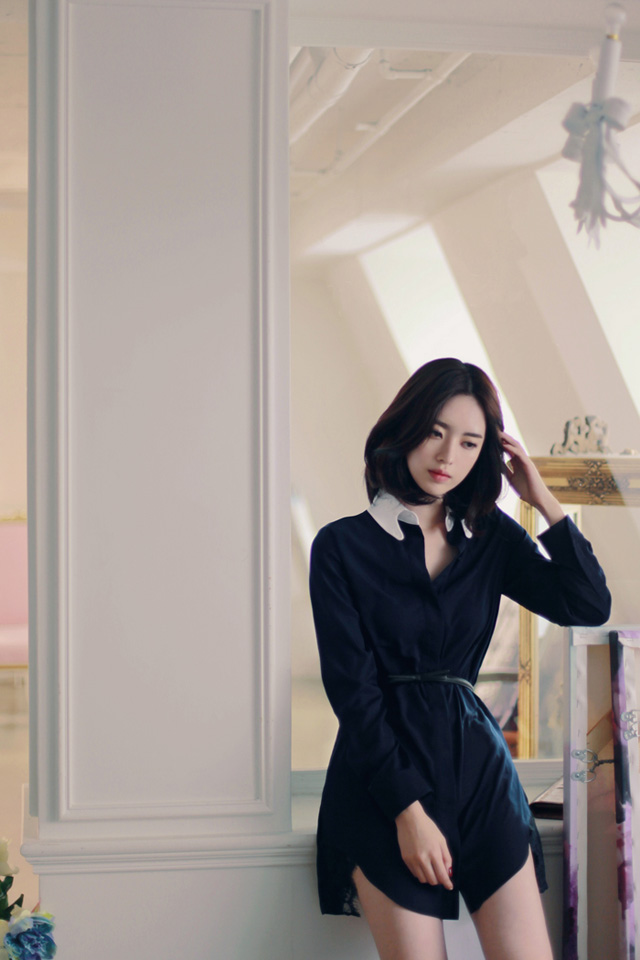 清新动人苗条少女美照