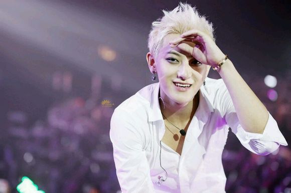 黄子韬演唱会图片合集