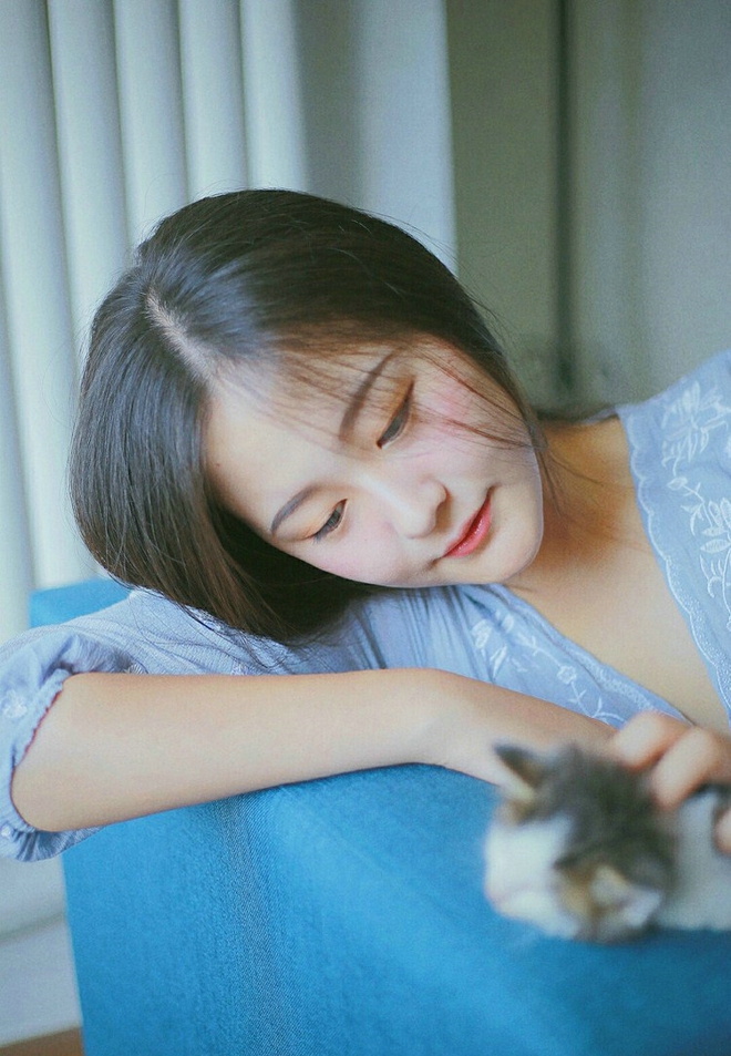 清纯娇嫩女孩清新可爱靓丽写真