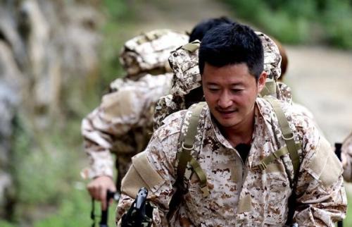 战狼2导演吴京个人图片