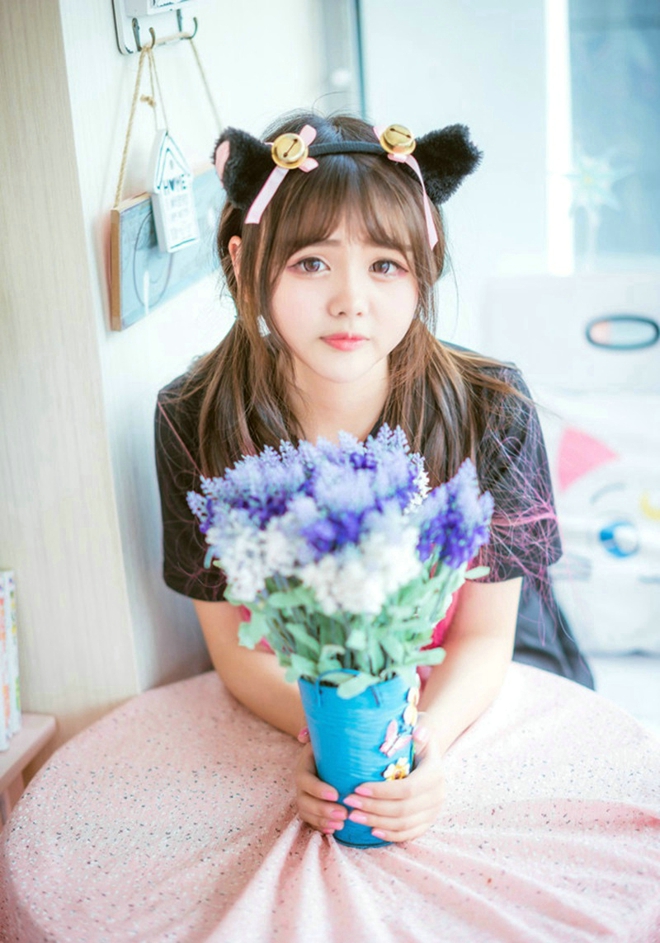 微胖猫耳朵女孩娇嫩清纯俏皮可爱写真