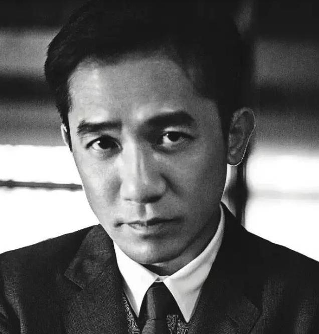 看这眼睛，不仅撩人，还给照片加戏!