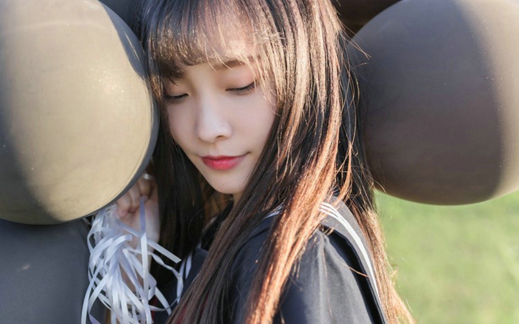 嗨森校服美女乌黑长发美女写真