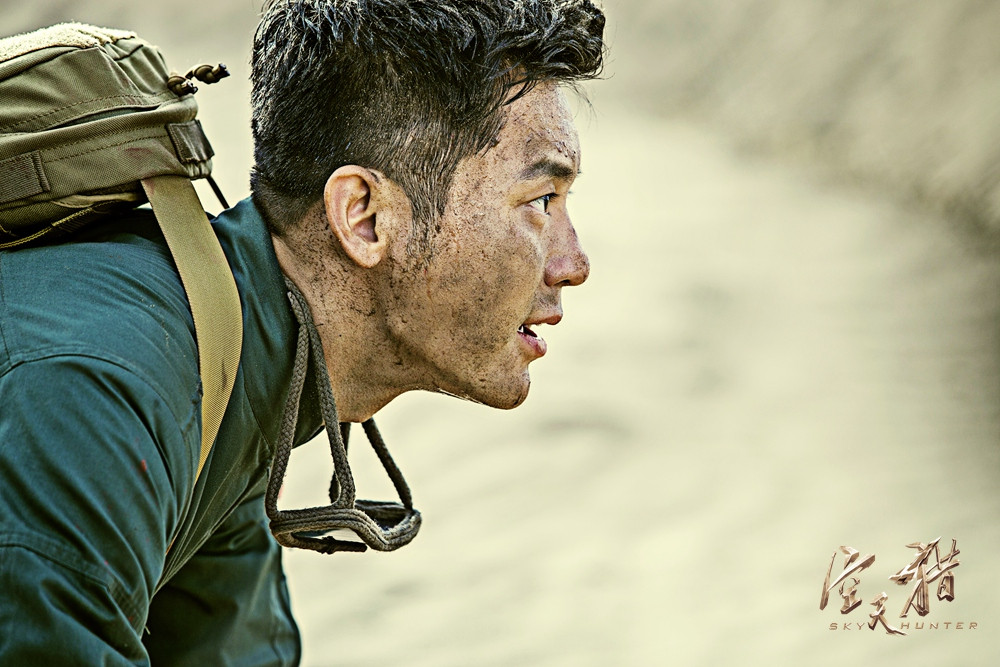 空天猎精美人物剧照海报