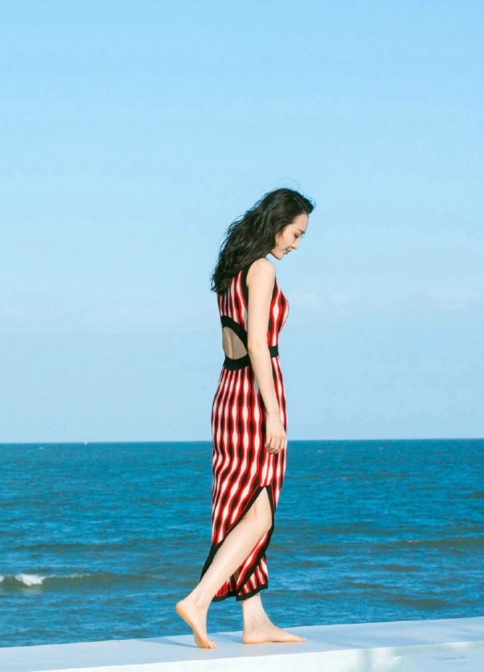 王鸥海边随拍清新自然而不做作