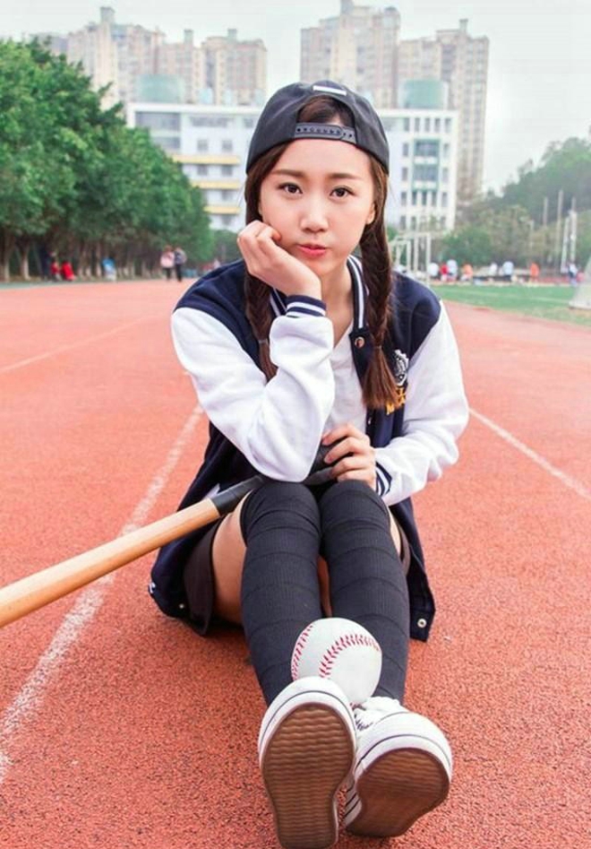 运动系棒球美女校园清新魅力写真