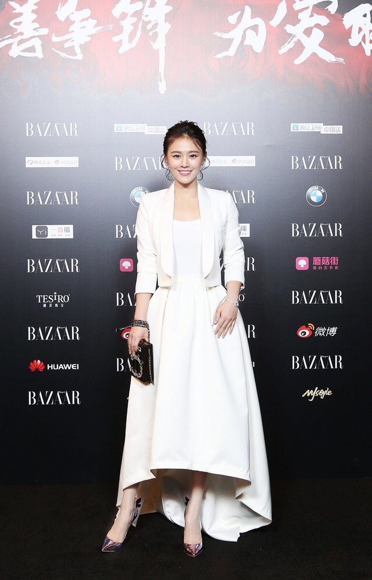 2017芭莎慈善夜明星图片汇总