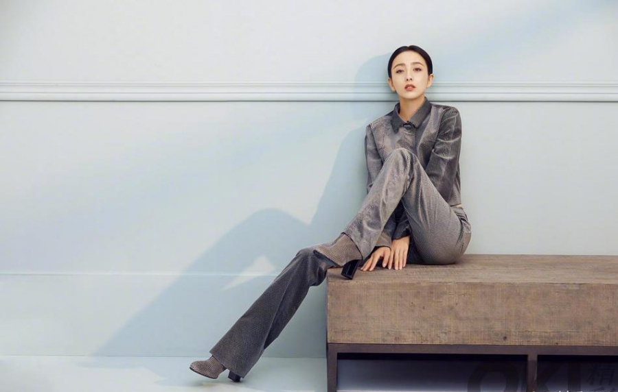 佟丽娅最新写真演绎率性利落新风格