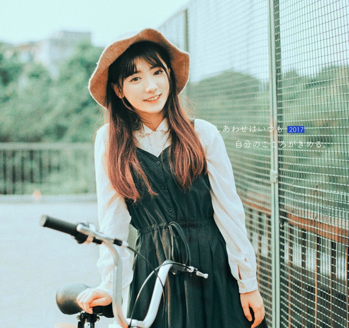 骑着小黄车清新美女写真集