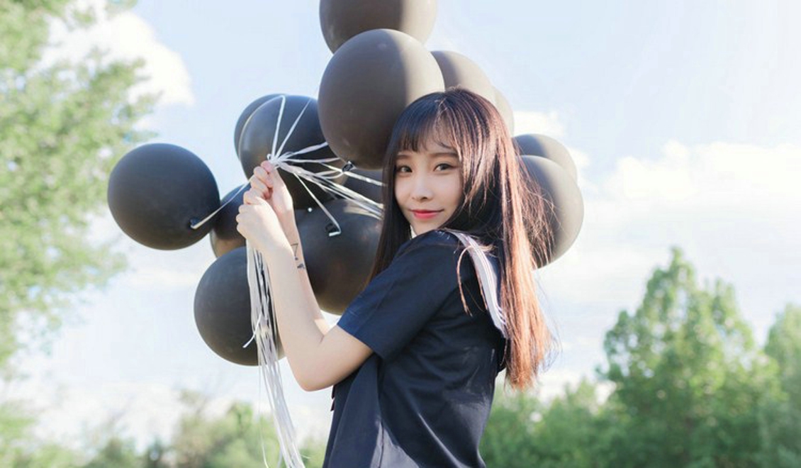 嗨森校服美女乌黑长发美女写真