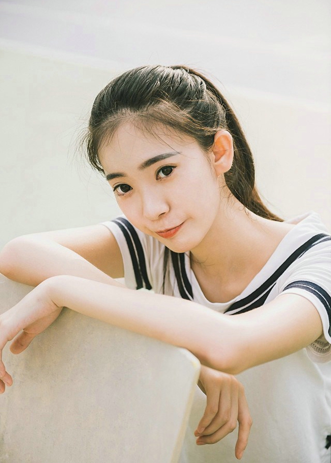 网球美女活力四射精美写真套图