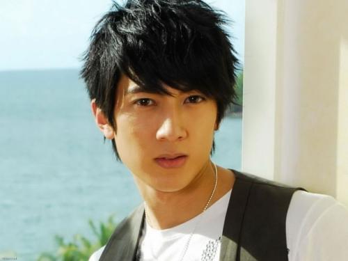 吴尊帅气写真图片