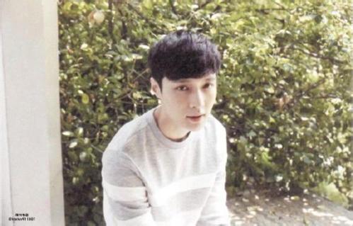 张艺兴个人帅气写真