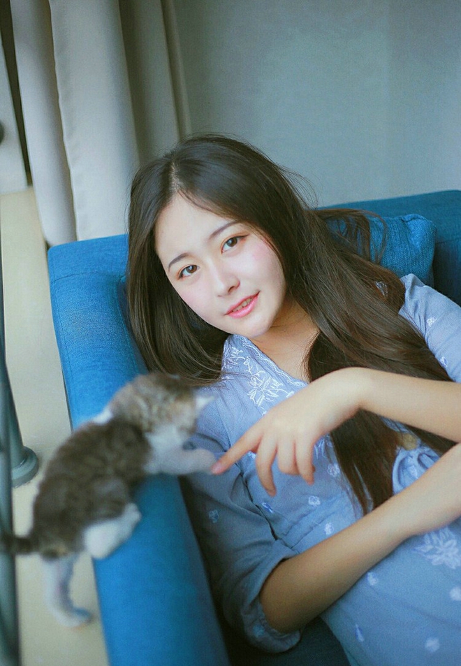 清纯娇嫩女孩清新可爱靓丽写真