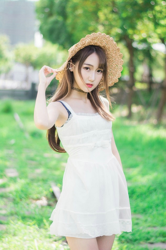 氧气美女午后阳光俏皮可爱靓丽写真