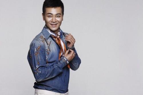 硬汉吴樾日常高清写真