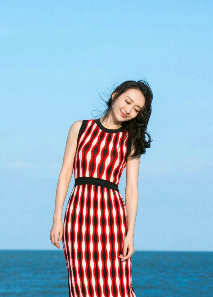 王鸥海边随拍清新自然而不做作