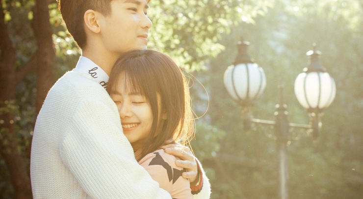 浪花一朵朵白云cp甜蜜剧照