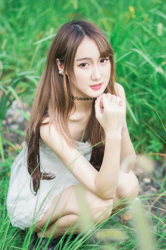 氧气美女午后阳光俏皮可爱靓丽写真