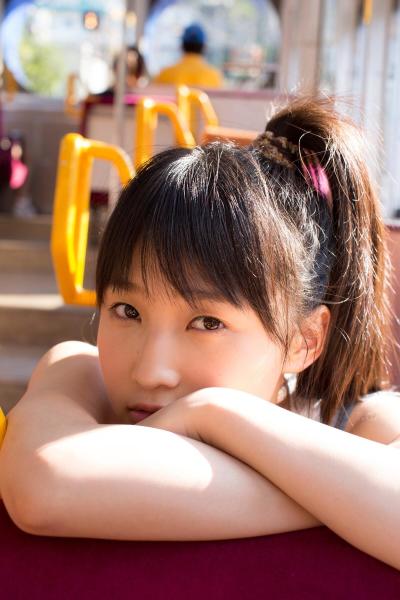 新晋写真拍大片 丰满白皙