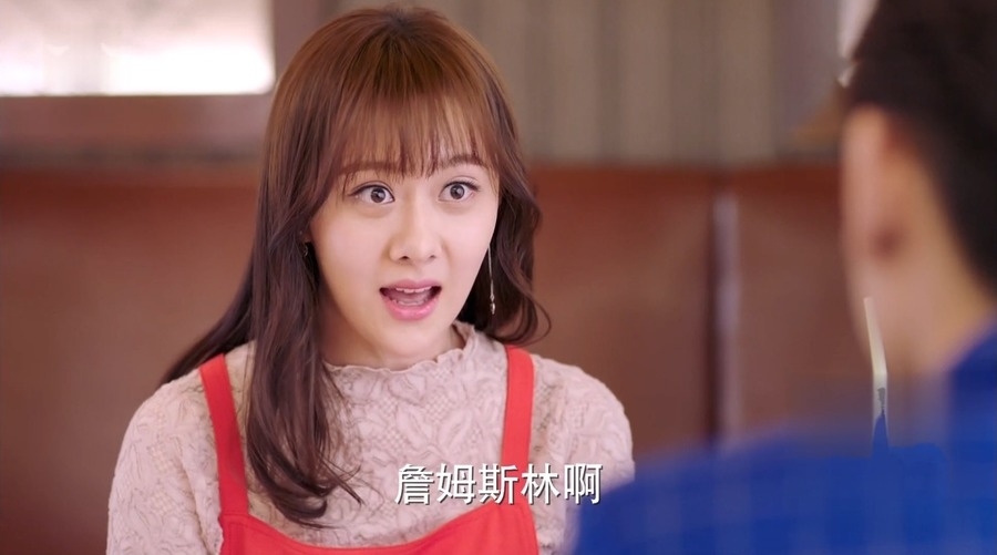 浪花一朵朵谭松韵高清美照