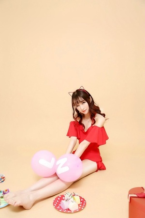 背带裤柠檬少女丸子头俏皮可爱吸睛