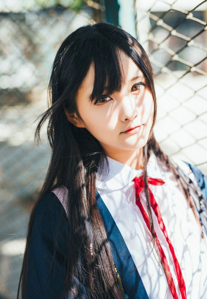 秀气迷人校园学生美眉