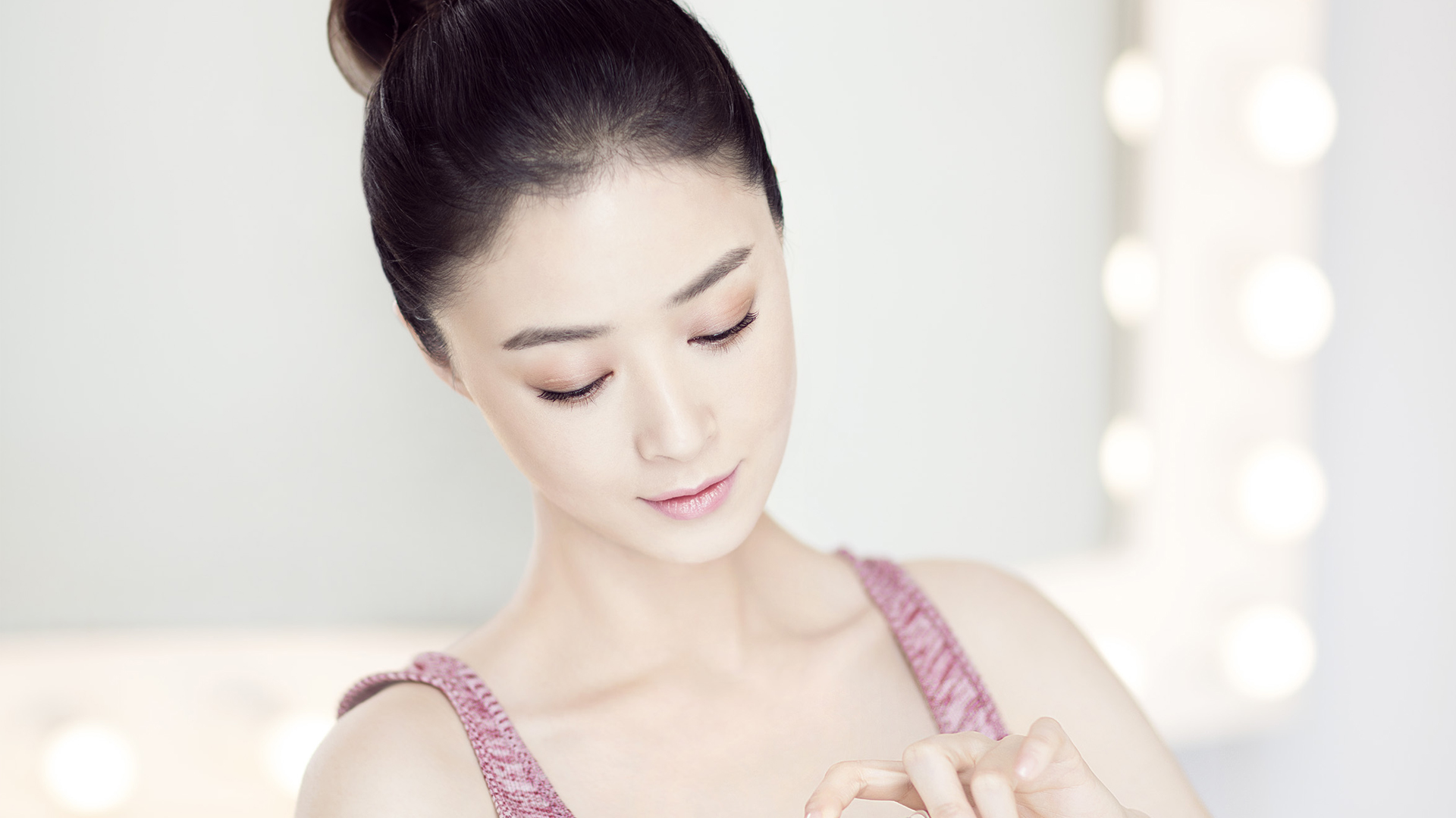 华妃娘娘蒋欣漂亮壁纸图片