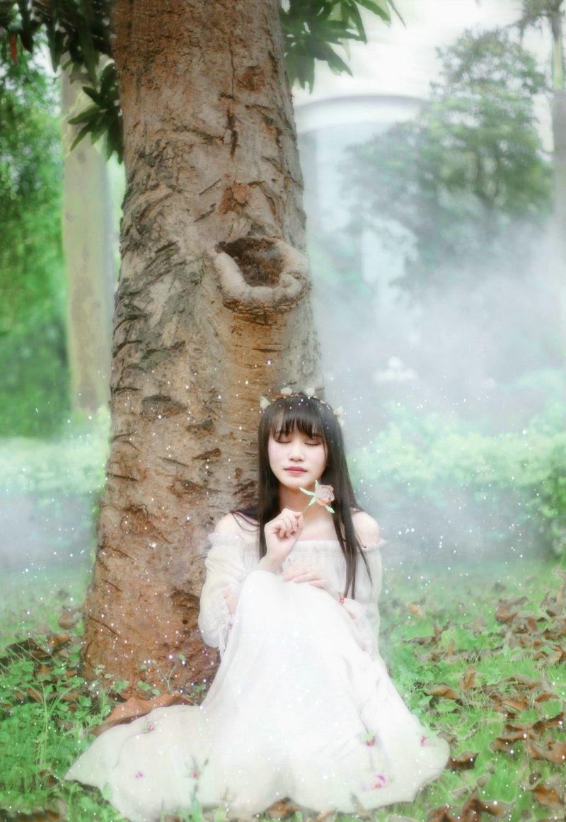 帅气皮衣美女率性随性养眼写真