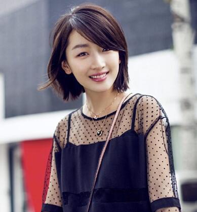 周冬雨清爽短发写真