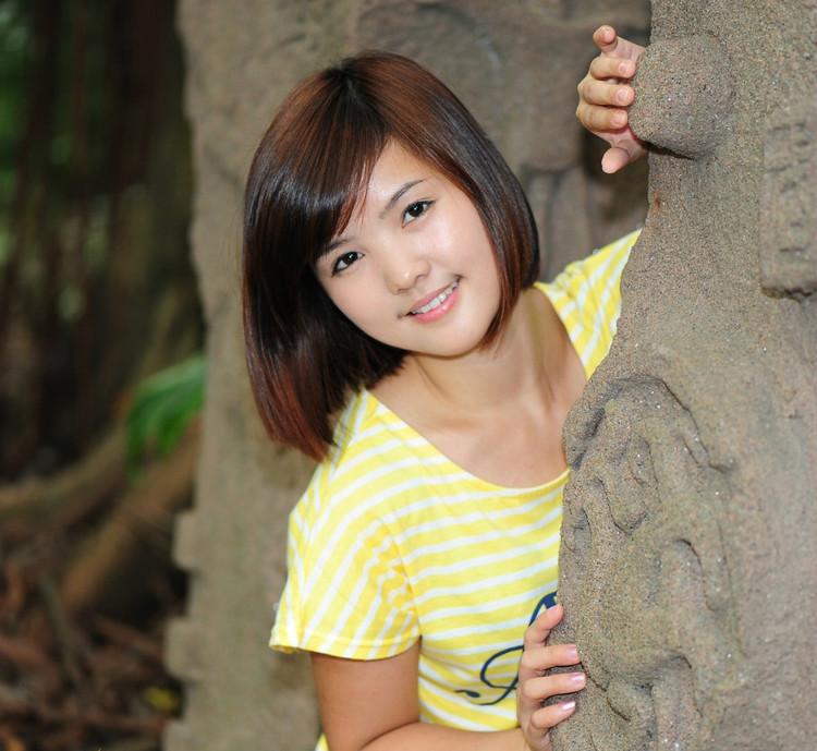 清纯靓丽的美少女 将我心儿都融化