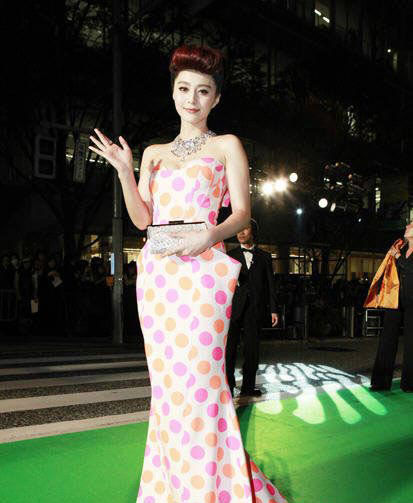 那些年范爷红毯上的惊艳造型