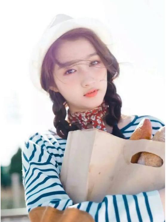 清纯女神关晓彤写真