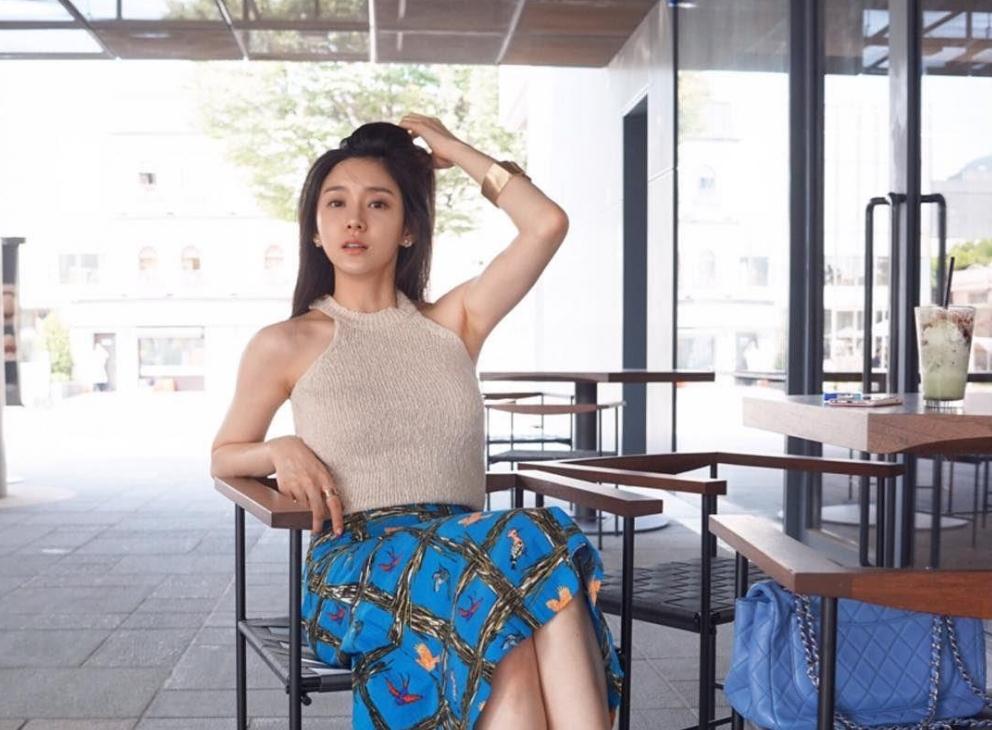 韩国美女Sojin生活自拍照气质迷人