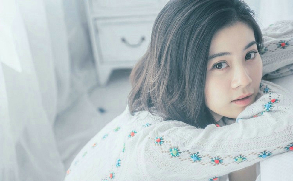 睡眼朦胧清纯娇嫩早安少女